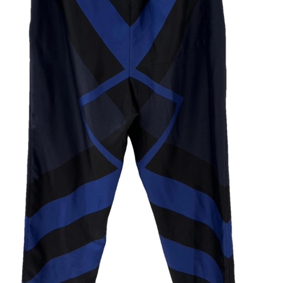 Burberry silk trousers - Picture 3 of 8